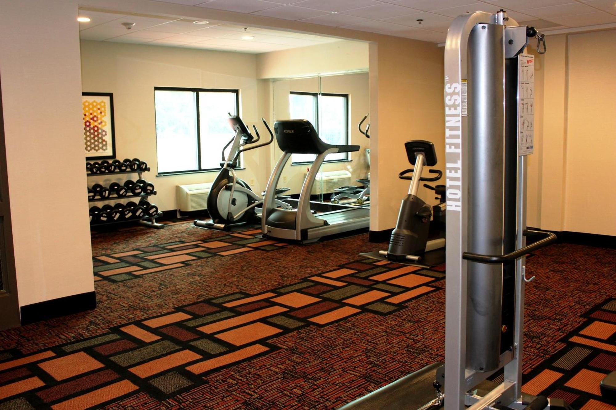 Holiday Inn Express & Suites Mobile West I-10 By Ihg Tillmans Corner Eksteriør bilde
